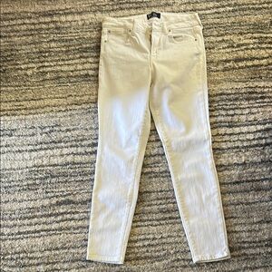 GAP Skinny Jeans with Sleek Fit